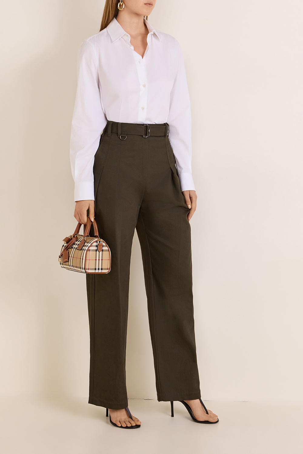 מכנסיים רחבים